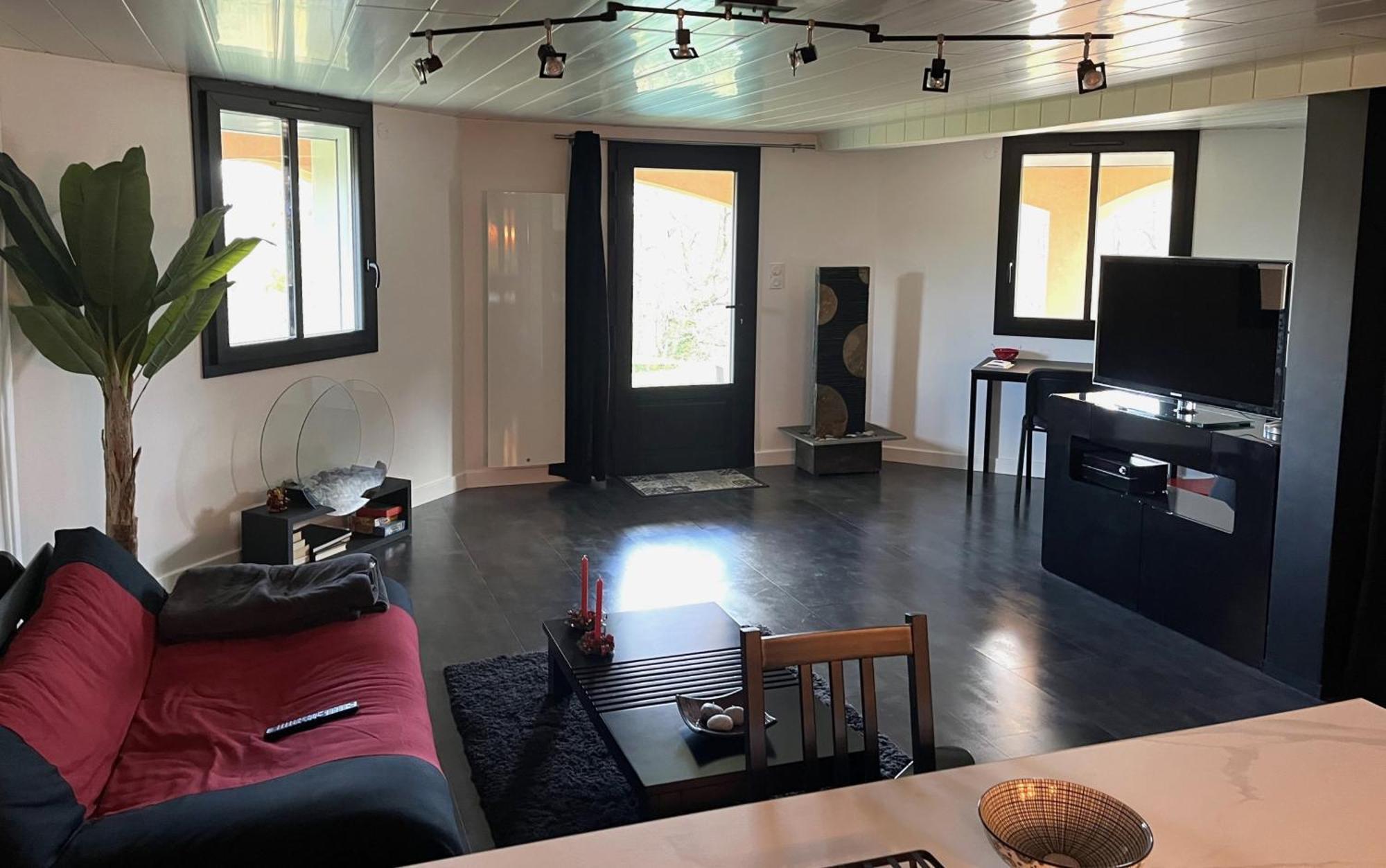 Ferienwohnung Comme Dans Un Ecrin - T2 De 50 M² Avec Jardin, Terrasse Et Piscine Vernaison Exterior foto